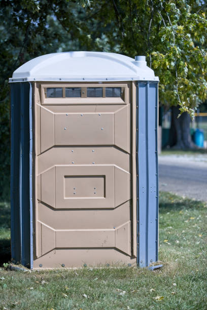 Portable Toilet Options We Offer in Brewster, OH